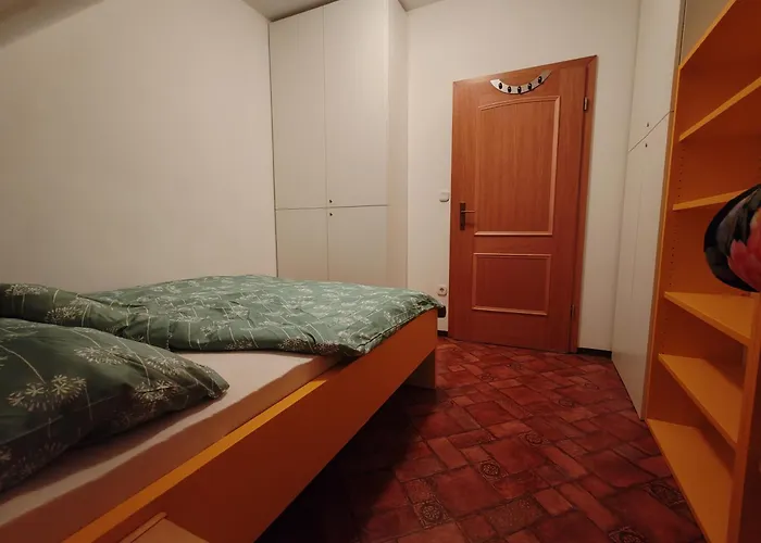 Apartma Pohorc - Kostanj Apartment *